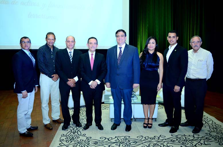 Charla sobre Ley No. 155-17